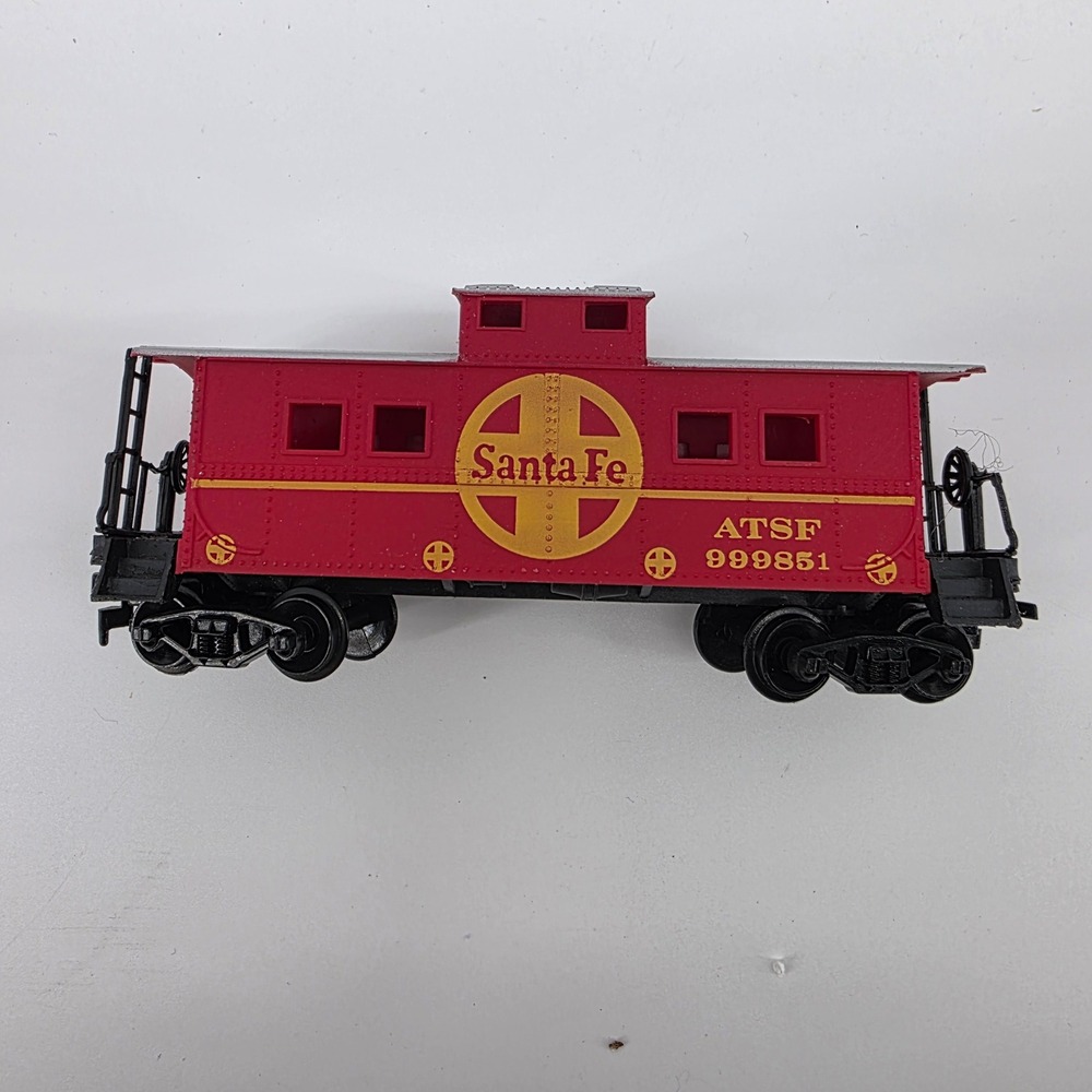 Red Santa Fe ATSF 999851‎ Caboose Toy Train Car Model Untested